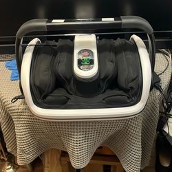 Cloud Foot Message Machine. Like New No Remote Or Box.