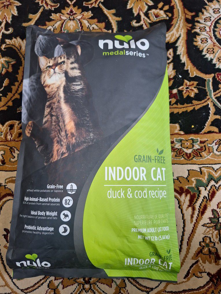 Nulo Cat Food 12lb Bag Best By 2025