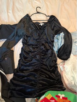 Chelsea28 Black Ruched Dress