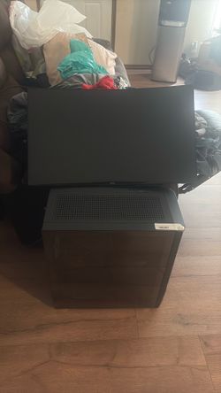 Curved Onn monitor with ibuypower pc