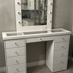Vanity Set
