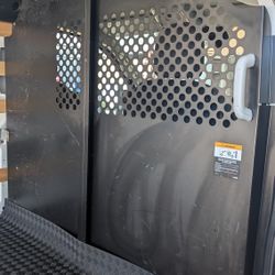 Ford Transit 250 Partition 