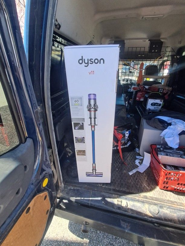 Dyson V11 Stick Vacuum