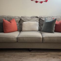 Gray Ashley’s Couch Set