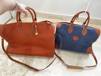 Dooney & Bourke Leather bag