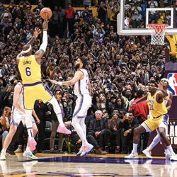 LeBron James Record-Breaking Shot 8x10 Black Frame