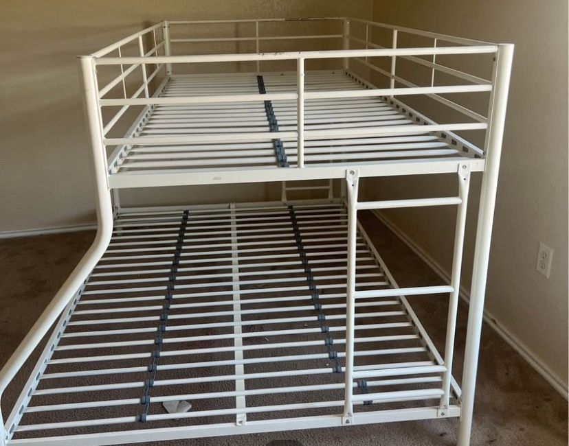 Nice Twin Over Full Bunk Bed! Mattress Available! Delivery & Install Available!
