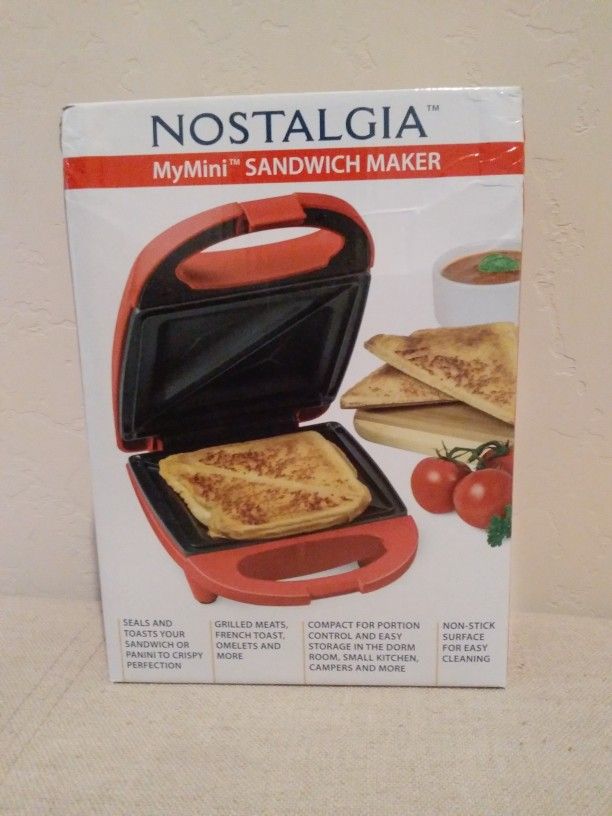 Nostalgia My Mini Sandwich Maker