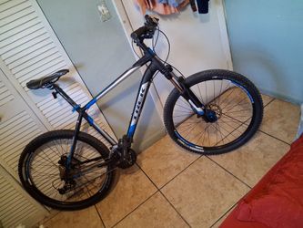 Trek 4300  19.5   bomtrager
