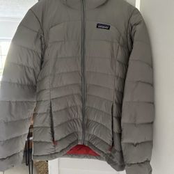Women’s Patagonia Gray Hiloft Down Hoody Medium 