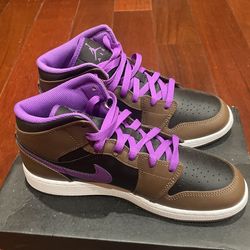 Air Jordan One Boy Size 7 Y