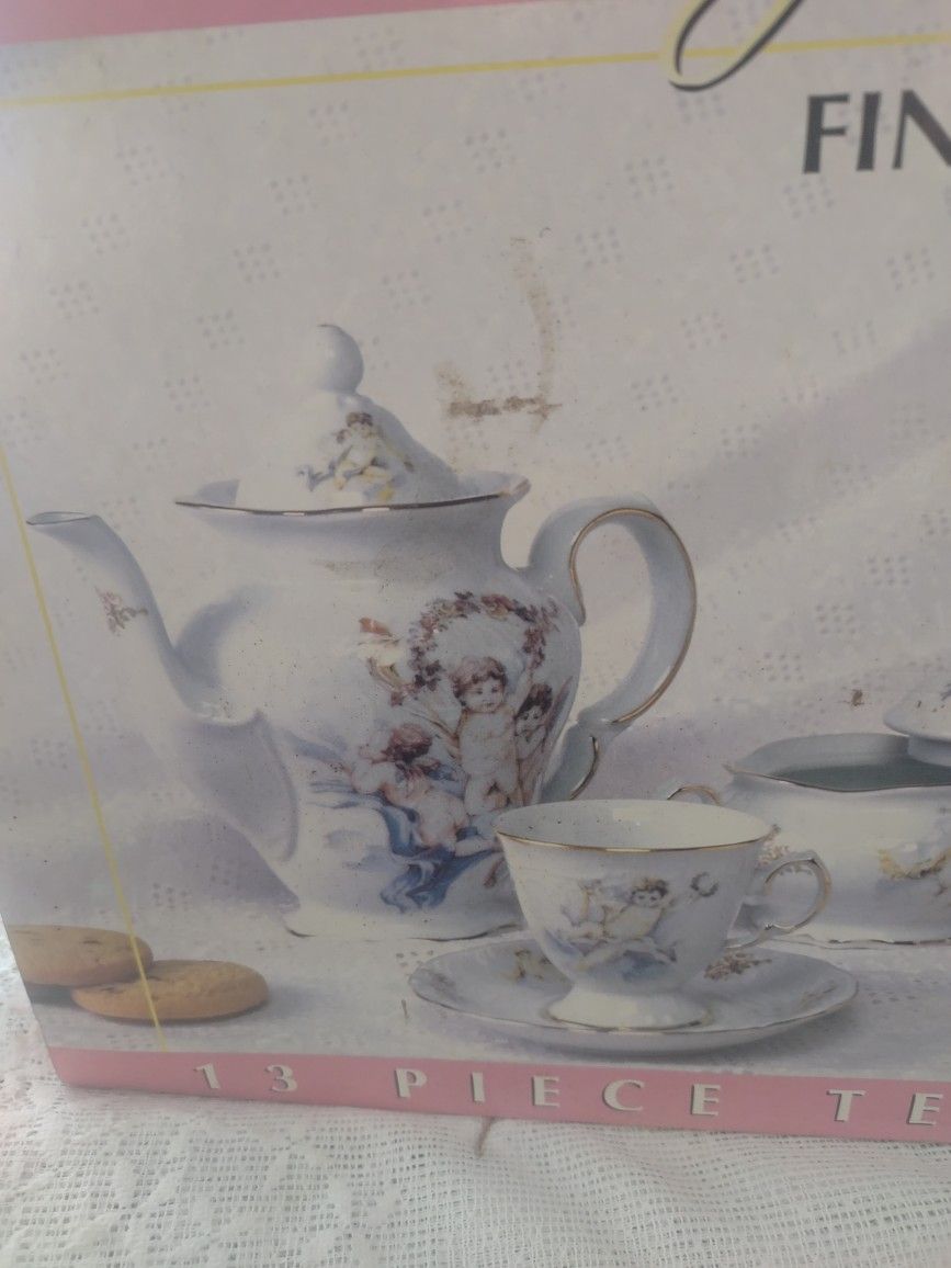 Angelica Fine Porcelain 13 Pieces tea Set Angels