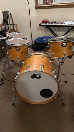 DW Collector’s Series Drum Kit Late 90’s Satin Oil Blondie Finish