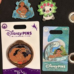 Disney Pins 