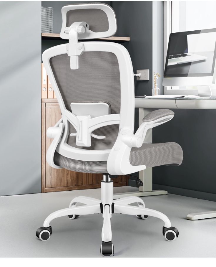 Ergonomic Office Chair!New In Box!