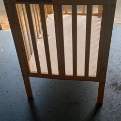Baby Crib (Without Mattress)
