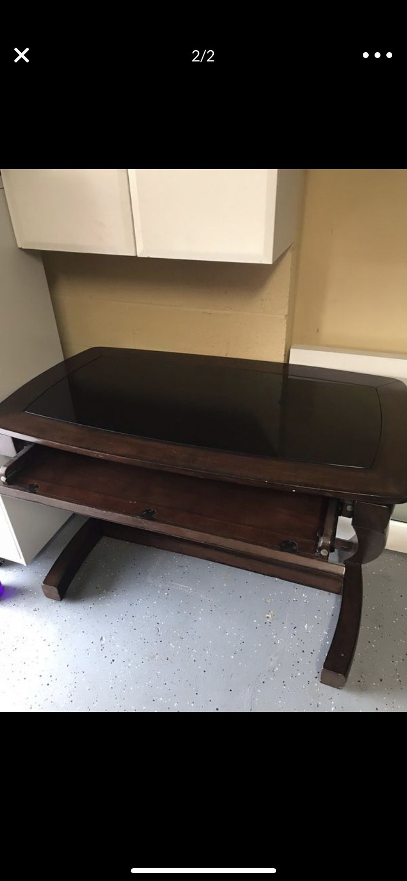Wood glass desk Perfect condition