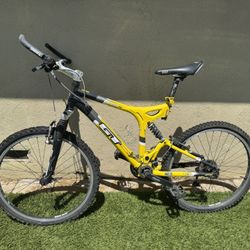 GT I Drive 4.0 Mountain Bike