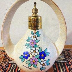 POMO DE PERFUME ANTIGUO DE PORCELANA 