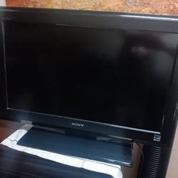 TV  SONY BRAVIA 32 INCHES 
