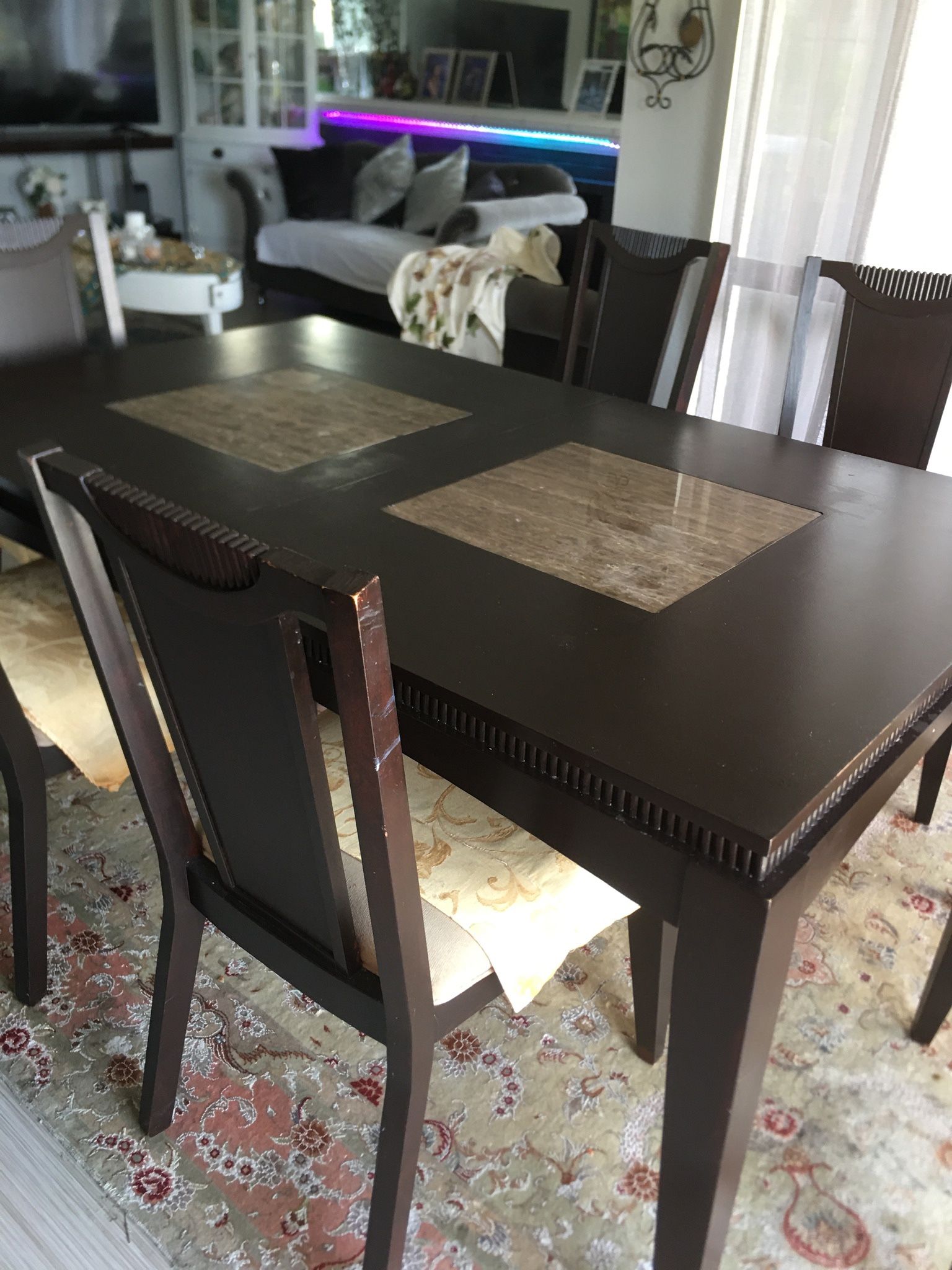 Dinning Table With 6 Chairs
