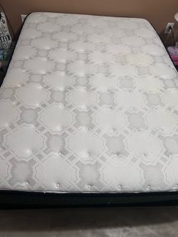 Full size Mattress