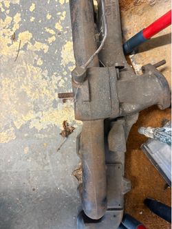 235 engines head  and other parts