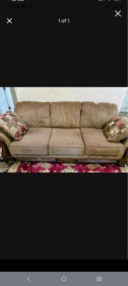 Couch sofa like new