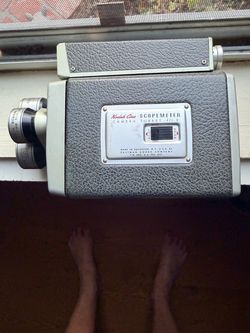 Vintage 1950s Kodak Cine Scopemeter 8mm Movie Camera – Untested – Retro Decor / Prop