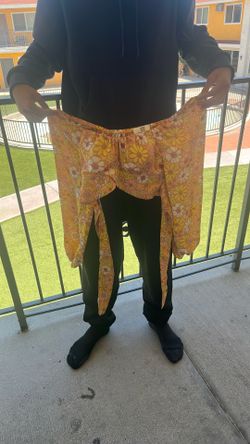 Orange going out top size s