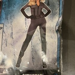 Catwoman Costume - New Size XL 14-16