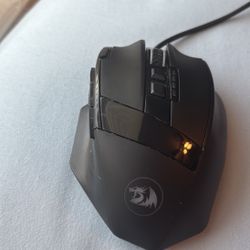 REDDRAGON PRO WIRED GAMING MOUSE