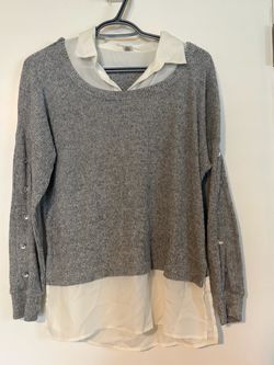 Gray Layered Knit Sweater with Shirt Hem