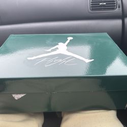 Jordan Retro 4 