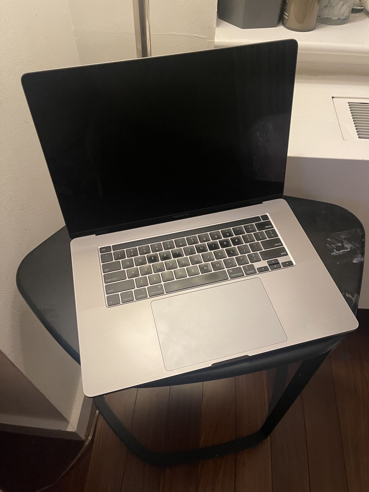 2019 MacBook Pro 16‑inch – 2.6GHz 6‑Core / Dual Graphics – Excellent Condition