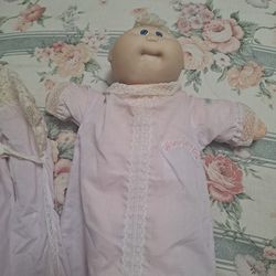 Vintage Cabbage Path Doll  1978, 1982
