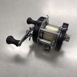 ABU Sweden  Ambassadeur 5000C     (43)