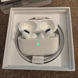 Apple AirPods Pro Original Version Lightly used