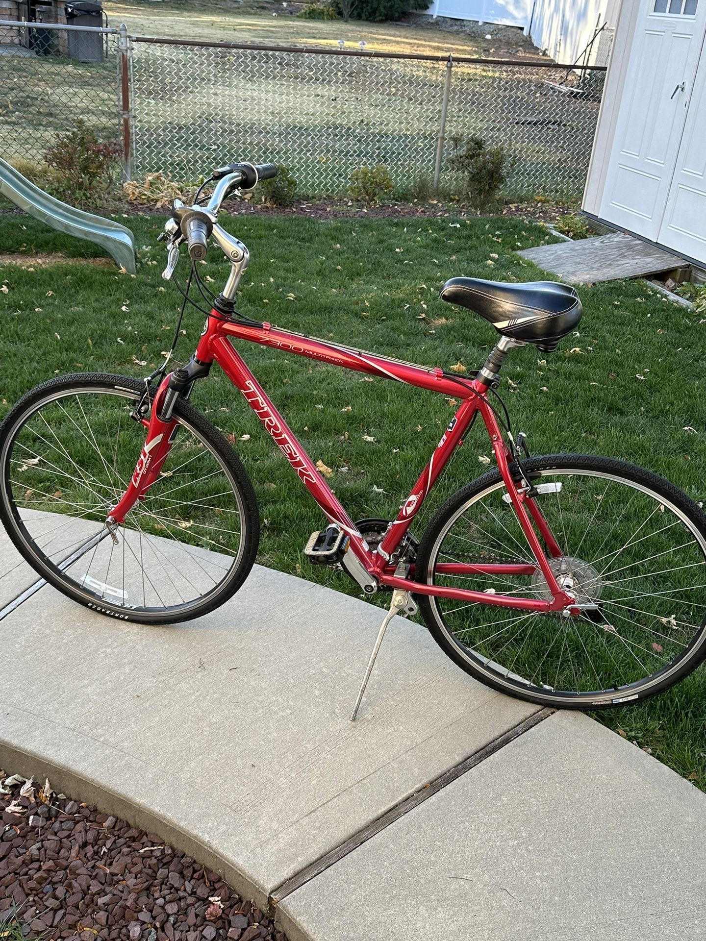 Trek 7300 Multitrack Bike
