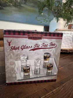 Shot Glass Tic Tac Toe Game – Glass Board & 9 Shot Glasses – Party / Bar Game