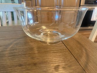 Princess house Clear Glass Bowl with Etched Floral Design