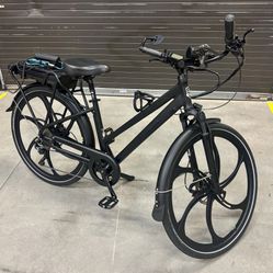 Pedego City Commuter Classic Black Edition 28” 