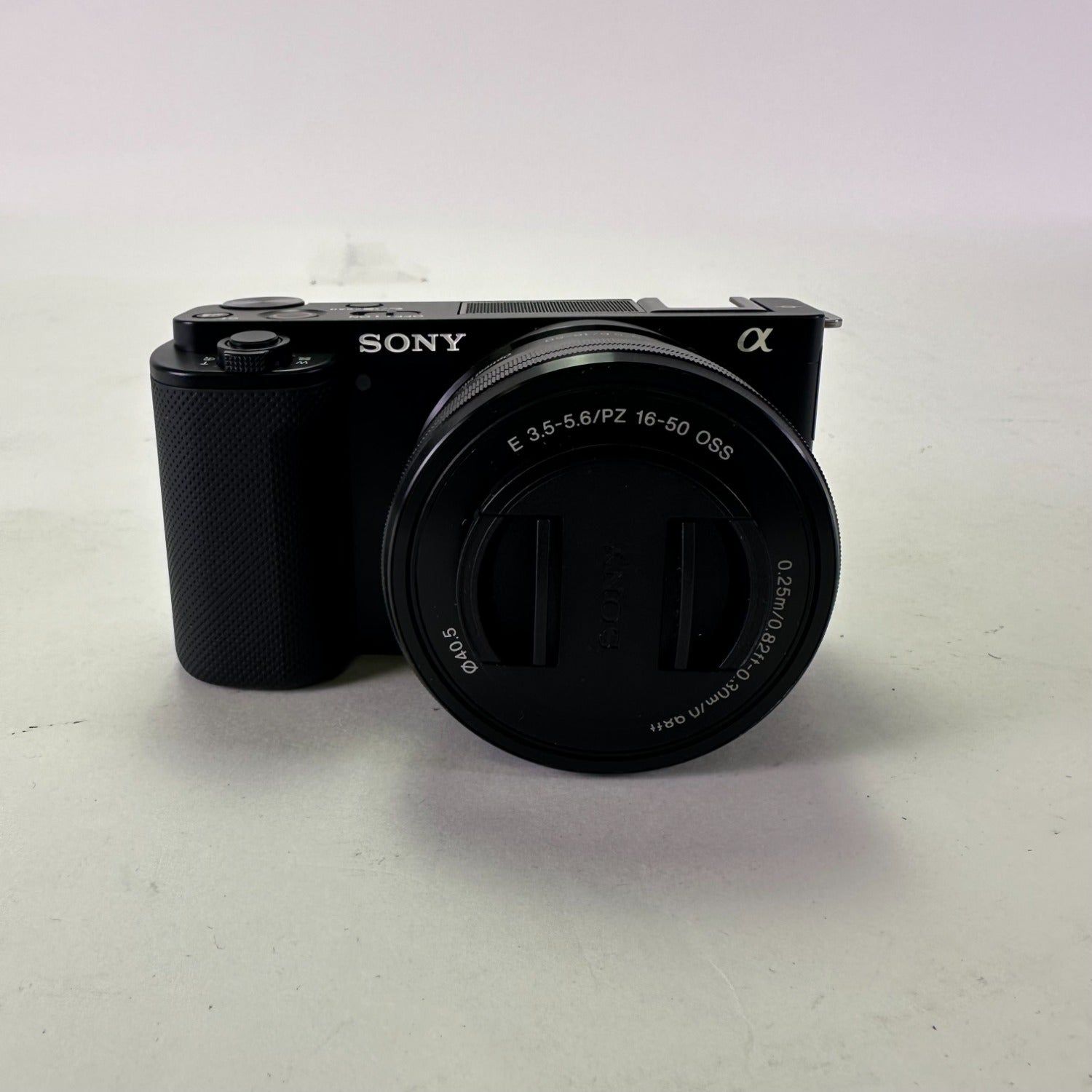 Sony ZV-E10 24.2MP Mirrorless Digital Camera 188 Shutter Count