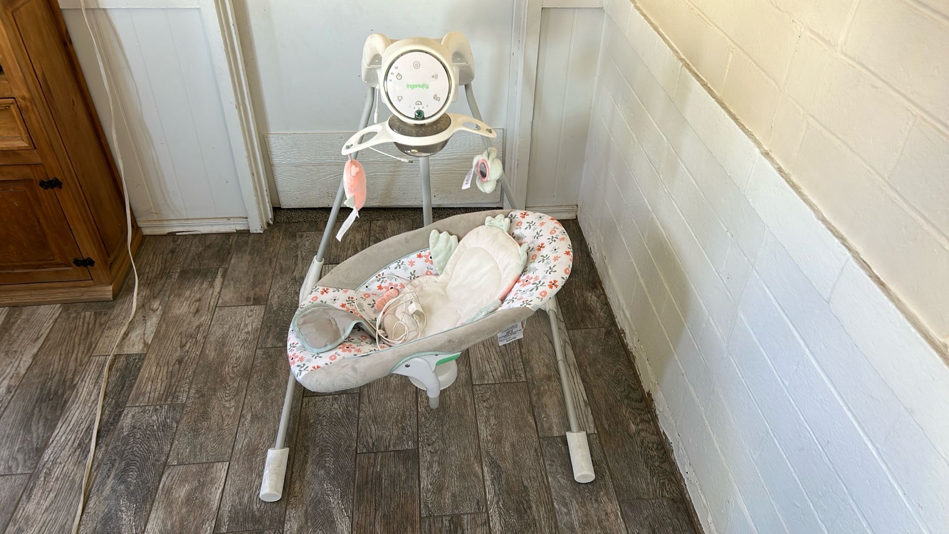 Ingenuity Baby Swing
