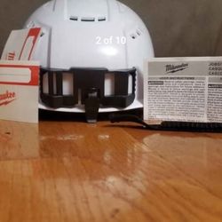 Milwaukee Bolt Class-C Padded Ratcheting Safety Helmet