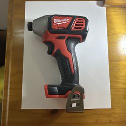 Milwaukee M18 1/4" Hex Impact Driver