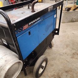 Miller  bobcat 250 propane welder 3,000 hours $4,500.00