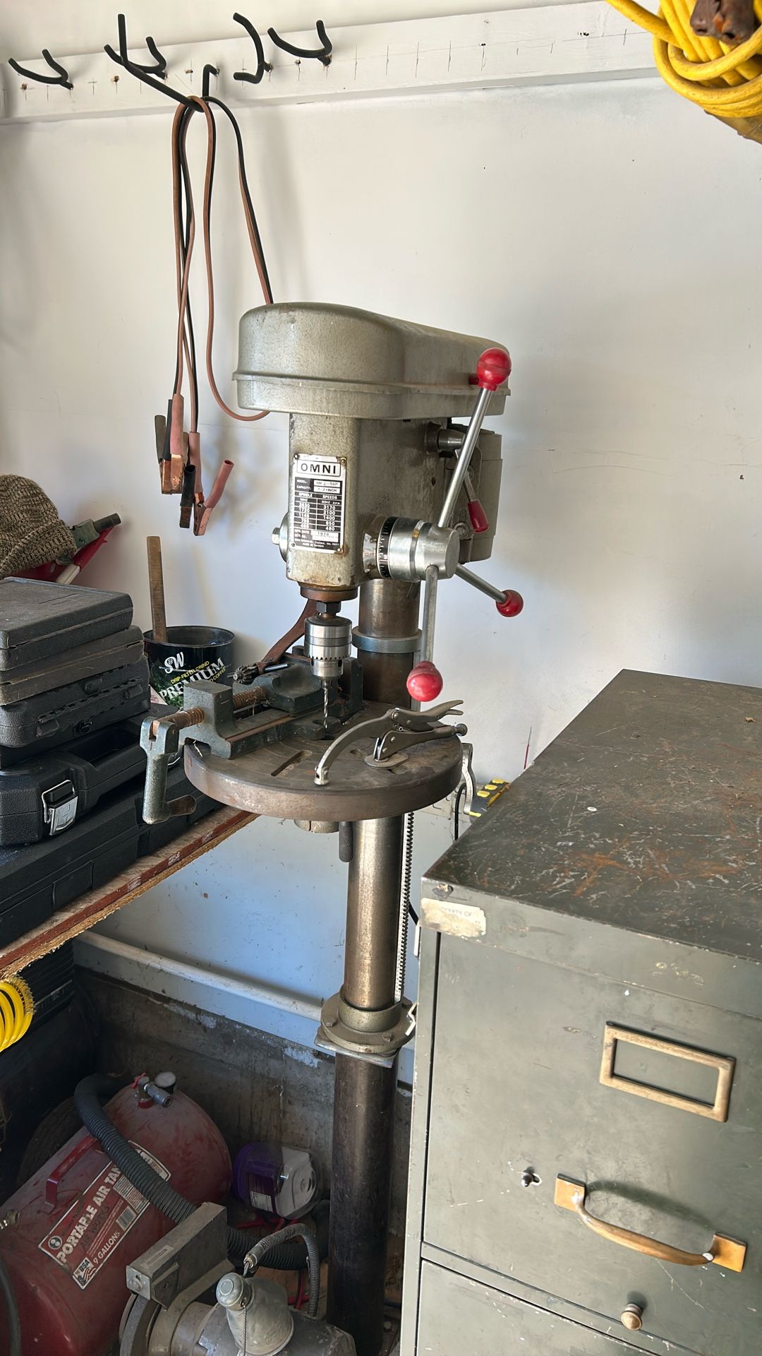 Drill Press with 2 Vice Accessories