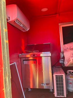Traila equipada para comida