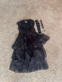 Goth women costume